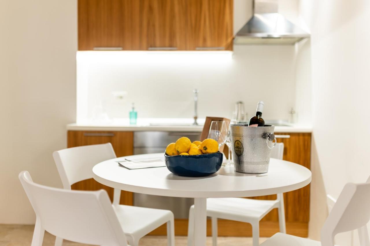 Old Court Luxury Suite&Spa By Monholiday Monopoli Extérieur photo