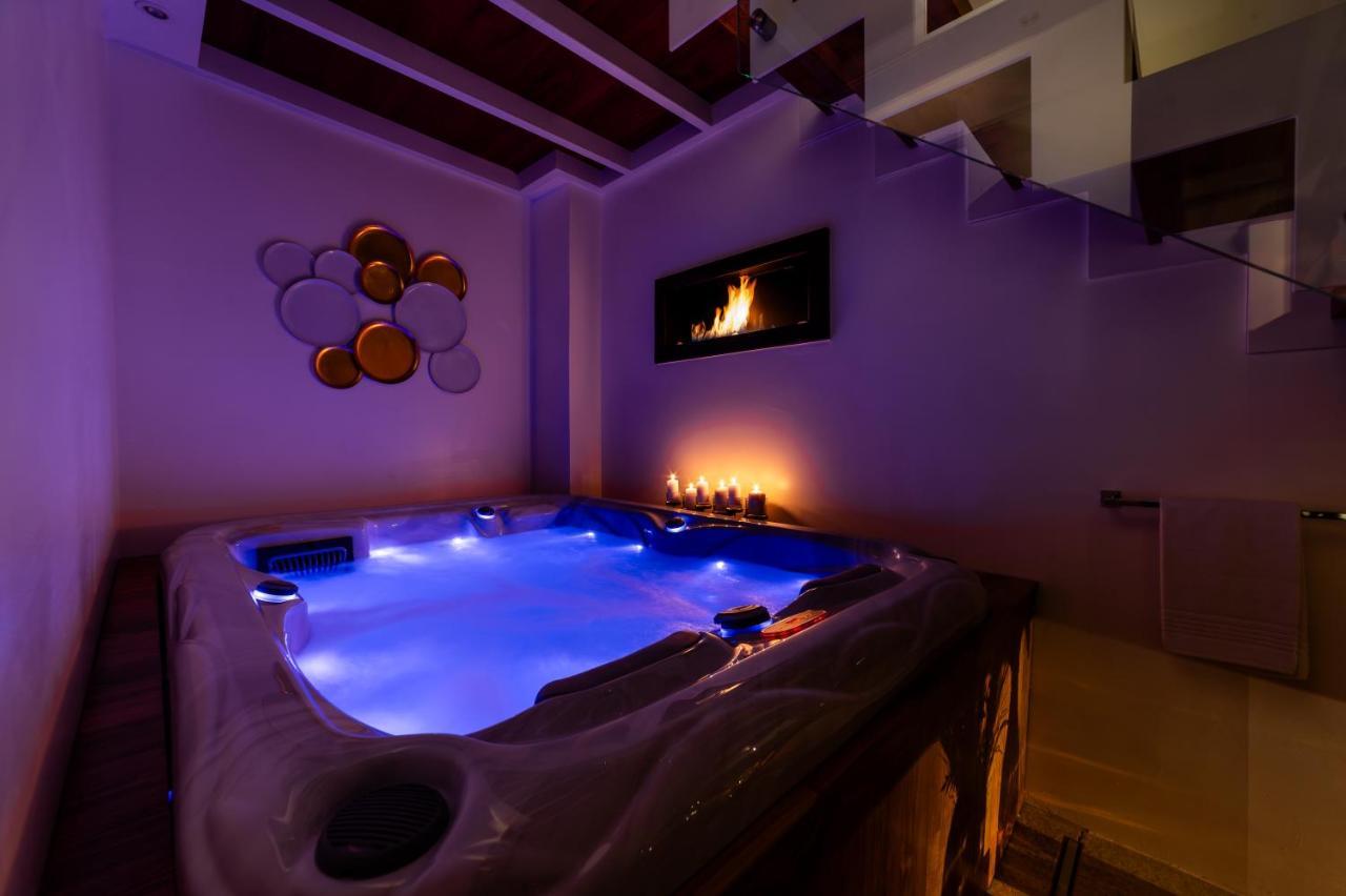 Old Court Luxury Suite&Spa By Monholiday Monopoli Extérieur photo