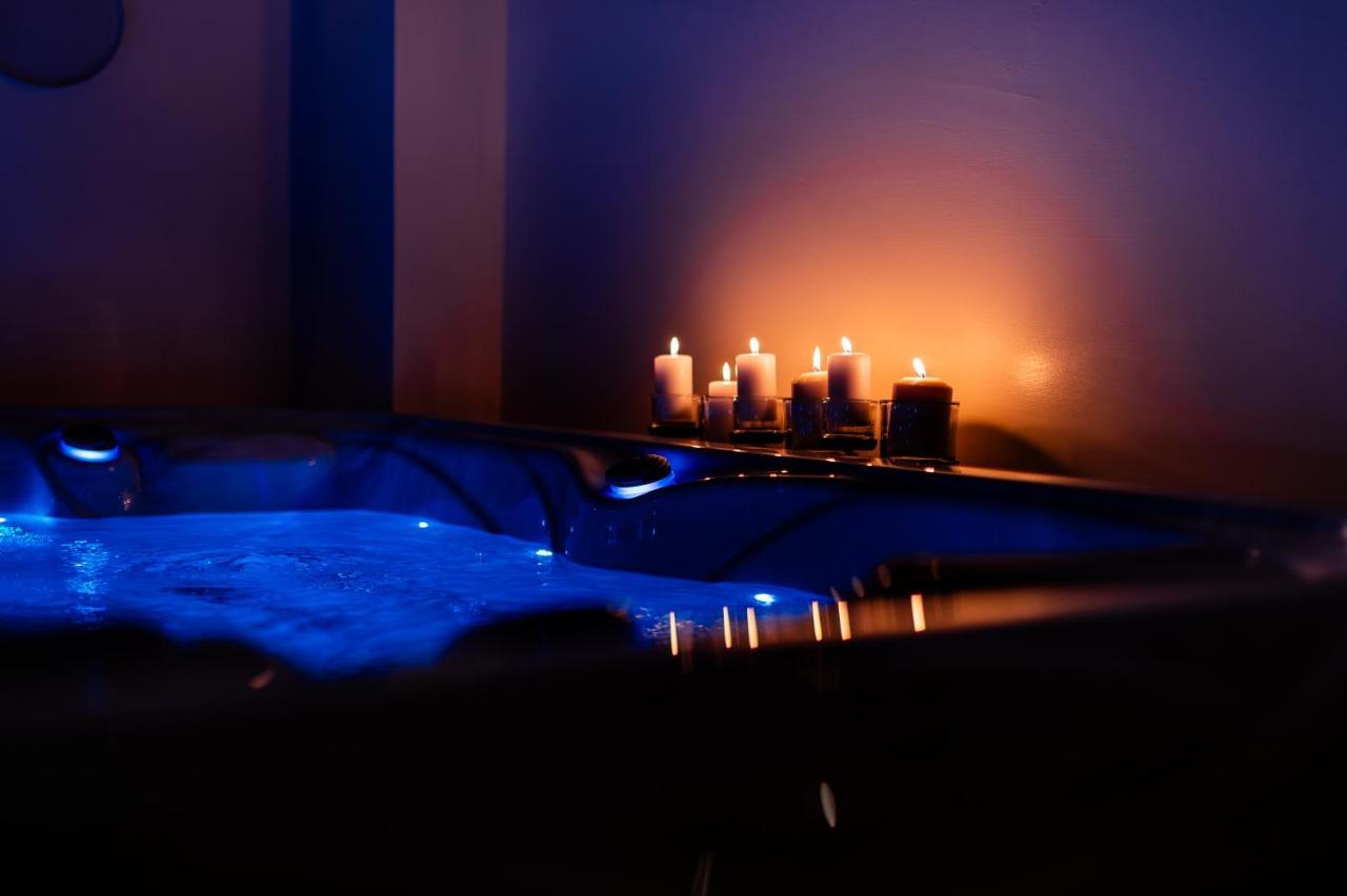 Old Court Luxury Suite&Spa By Monholiday Monopoli Extérieur photo