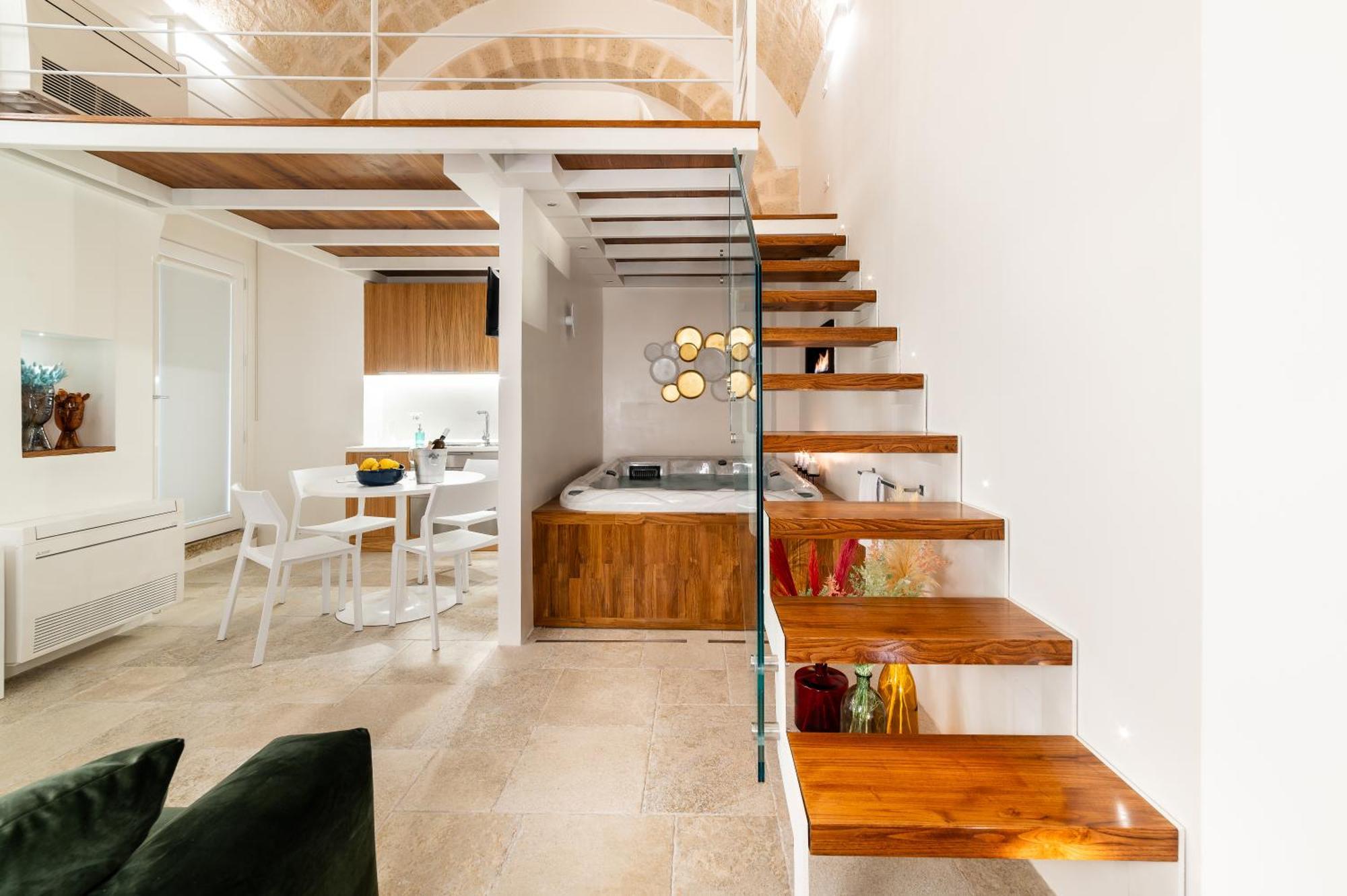 Old Court Luxury Suite&Spa By Monholiday Monopoli Extérieur photo